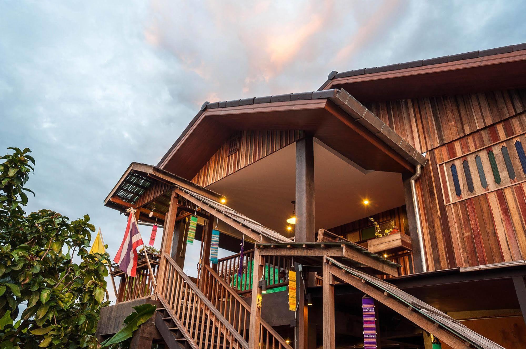 Hueandin Klinmai Boutique Hotel Chiang Mai Exterior foto